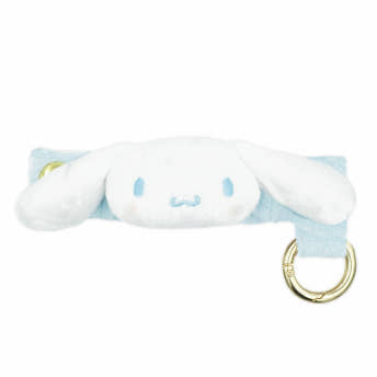 산리오 캐릭터즈 가방에 포인트 백키링