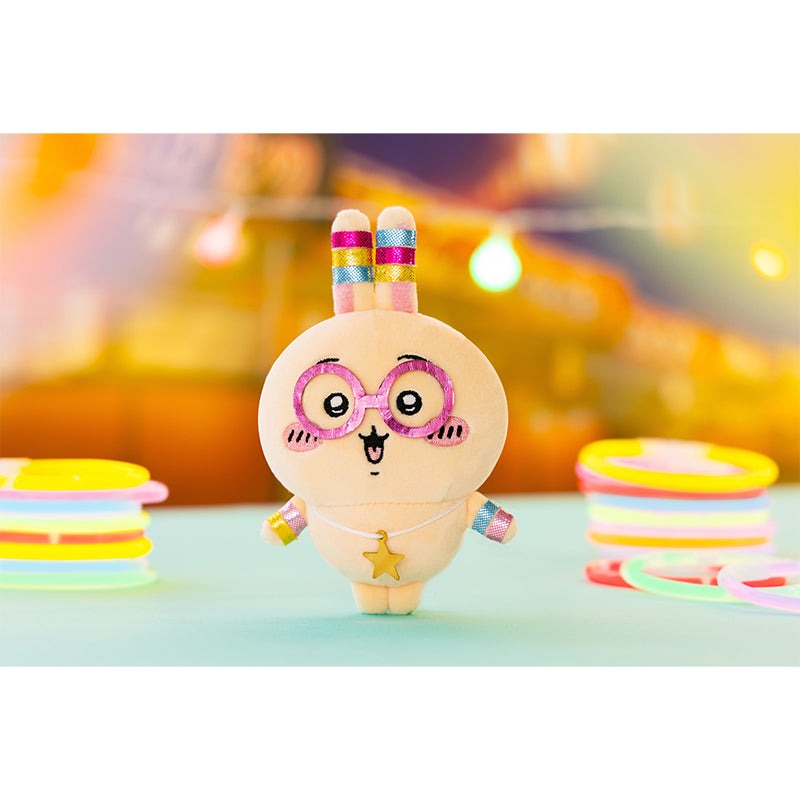 치이카와 빛나는 둥근 안경 쓴 봉제인형  우사기